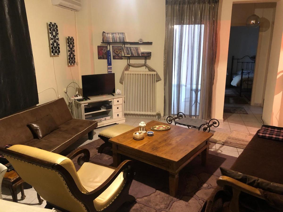 In The Heart Of The Apartment *